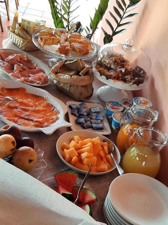 Agriturismo Calendiluna Luni Екстер'єр фото